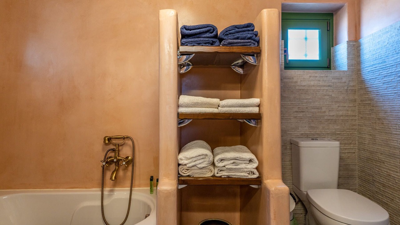 Photo of Bathroom in Piskokefalon