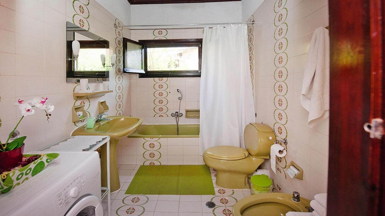 Photo of Bathroom in Acharavi
