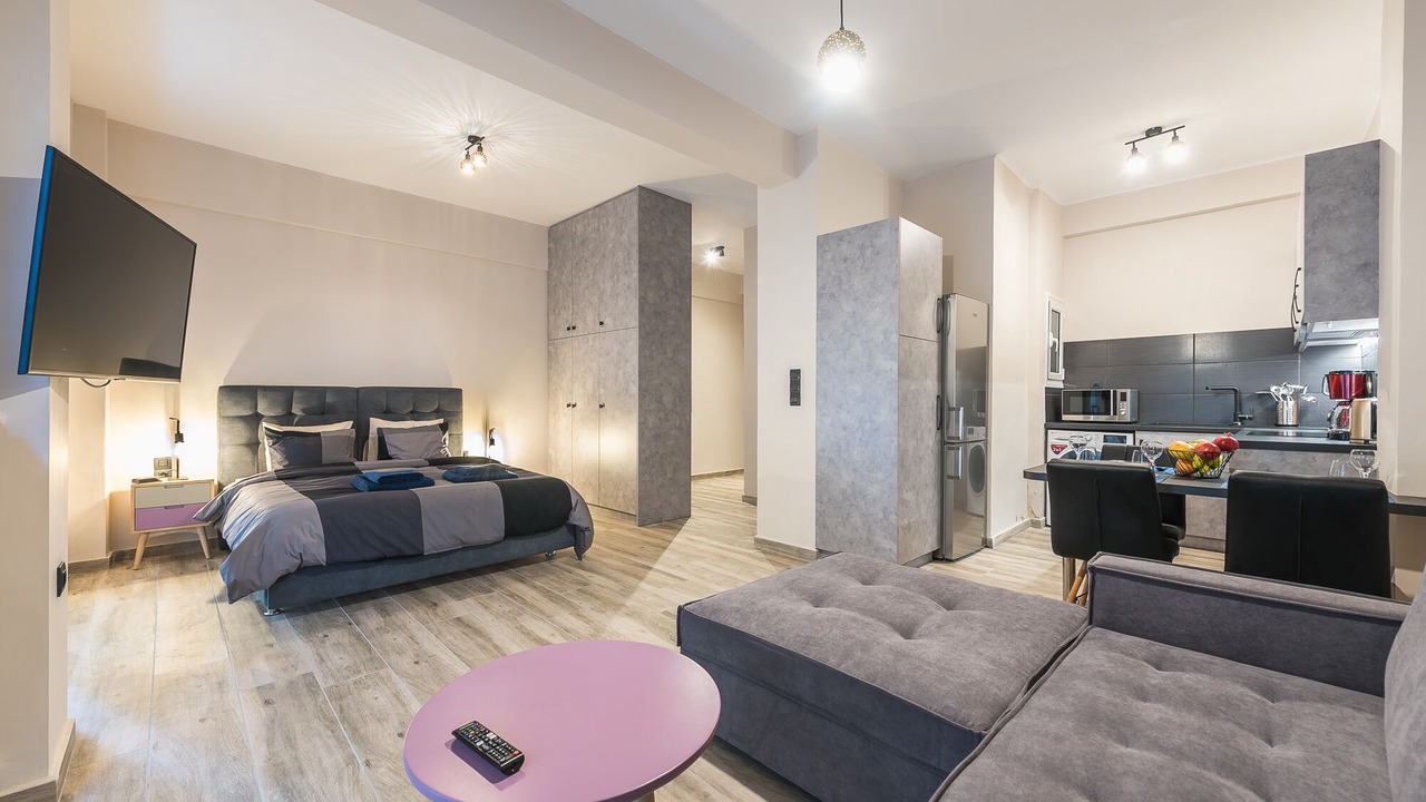 Photo of Bedroom in Exarhia