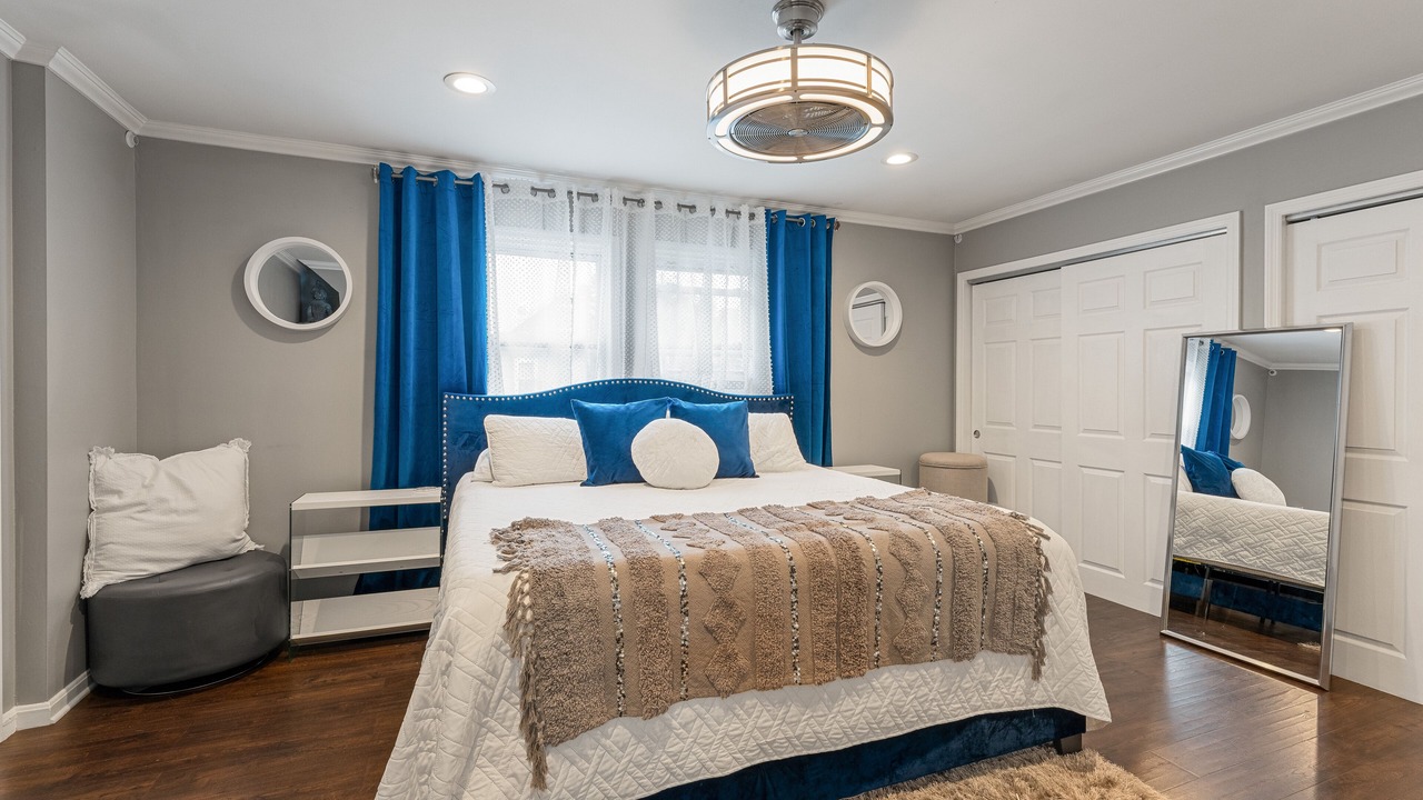 Photo of Bedroom in Neptune City