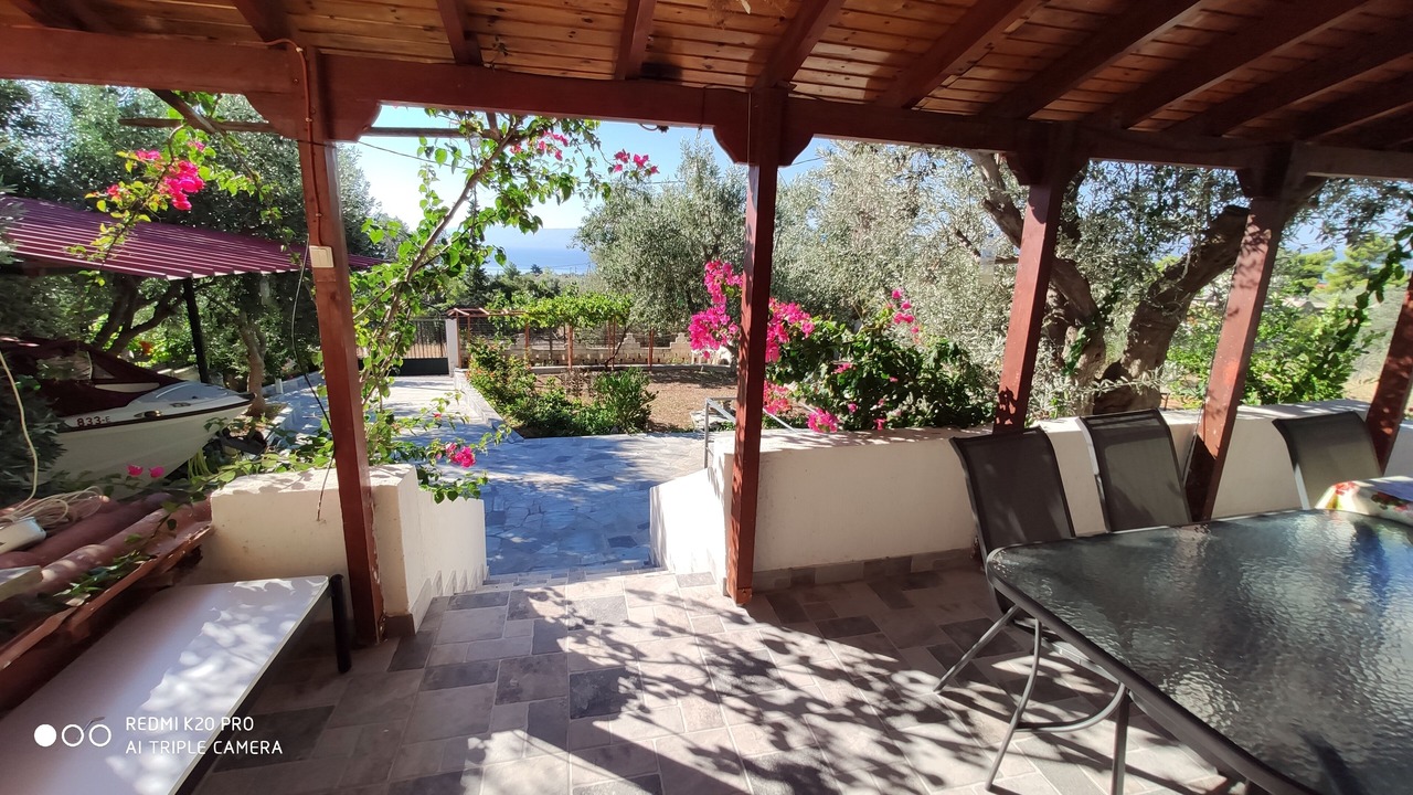 Photo of Outdoor in Eretria