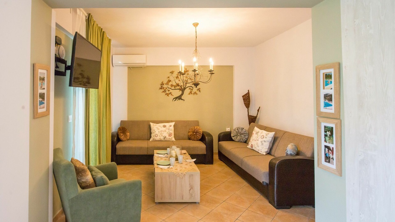 Photo of Livingroom in Termenades