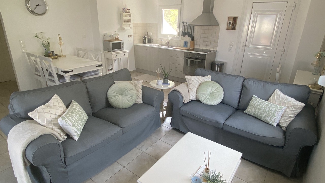 Photo of Livingroom in Kirianna