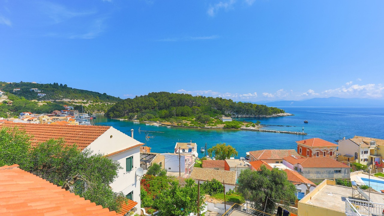 Photo of Others in Gaios