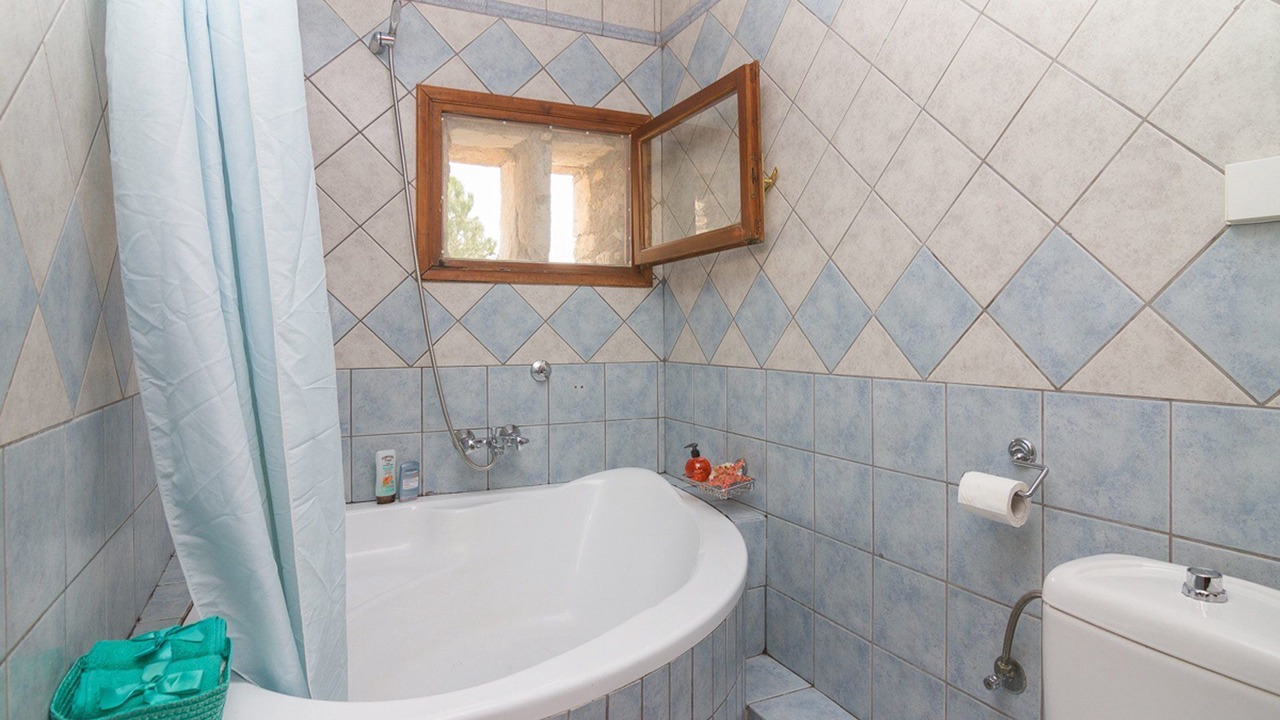 Photo of Bathroom in Barbati