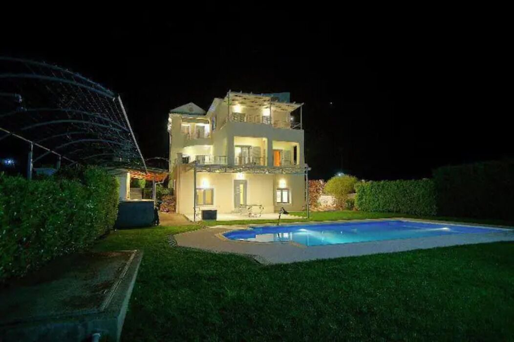 Photo of Outdoor in Agrilos