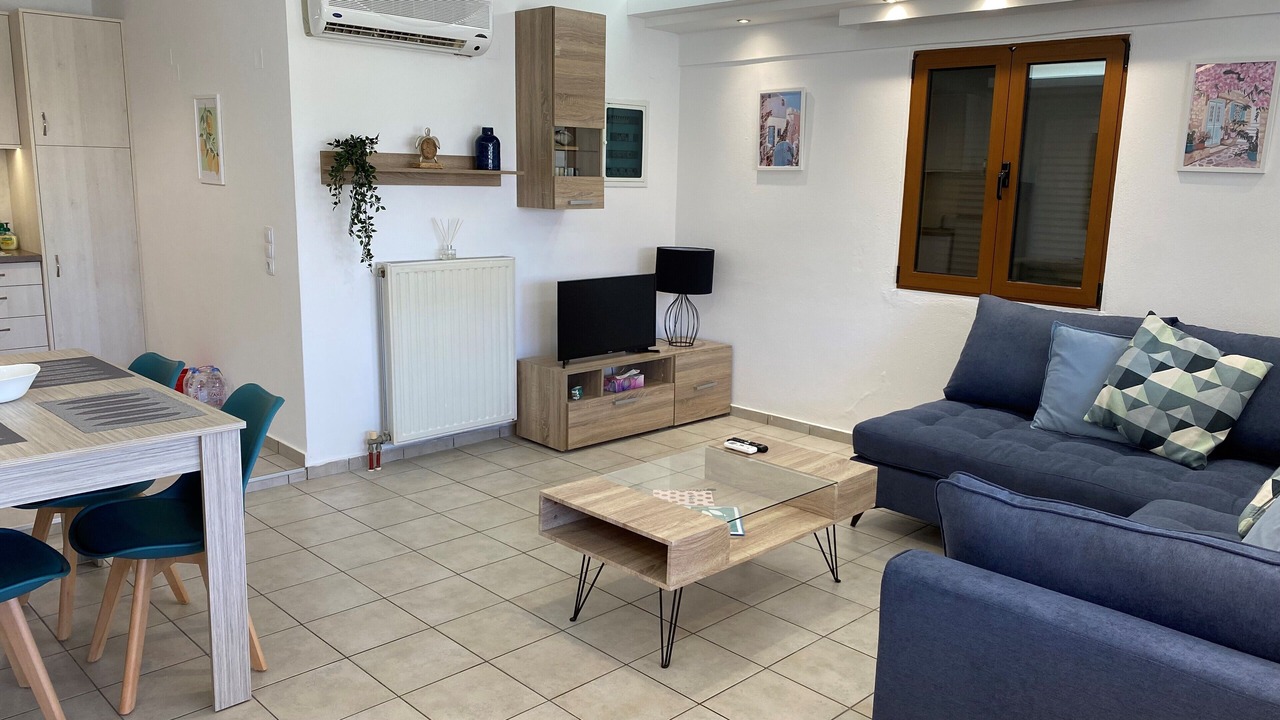Photo of Livingroom in Malia