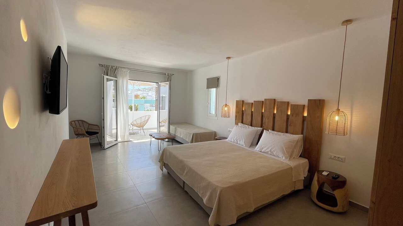 Photo of Bedroom in Platis Gialos