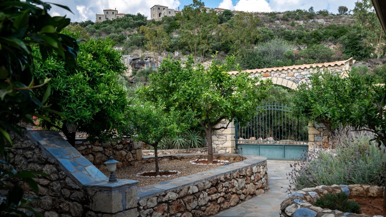 Photo of Outdoor in Lefktron