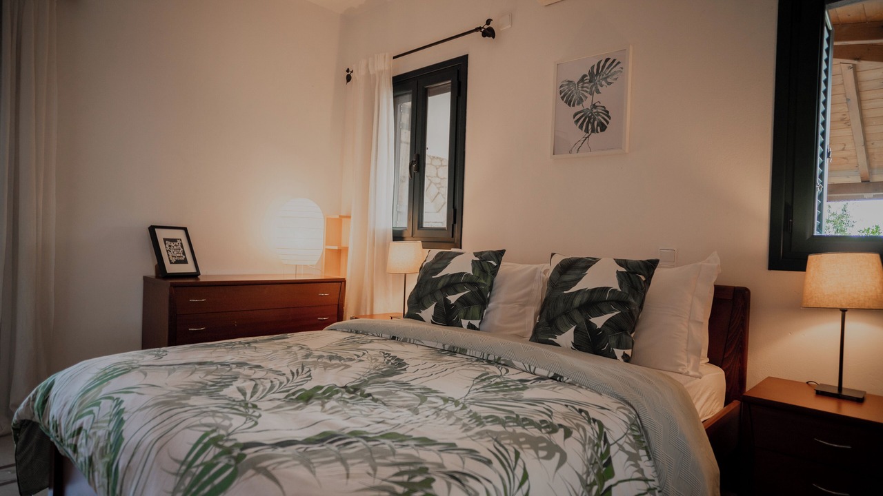 Photo of Bedroom in Lefktron