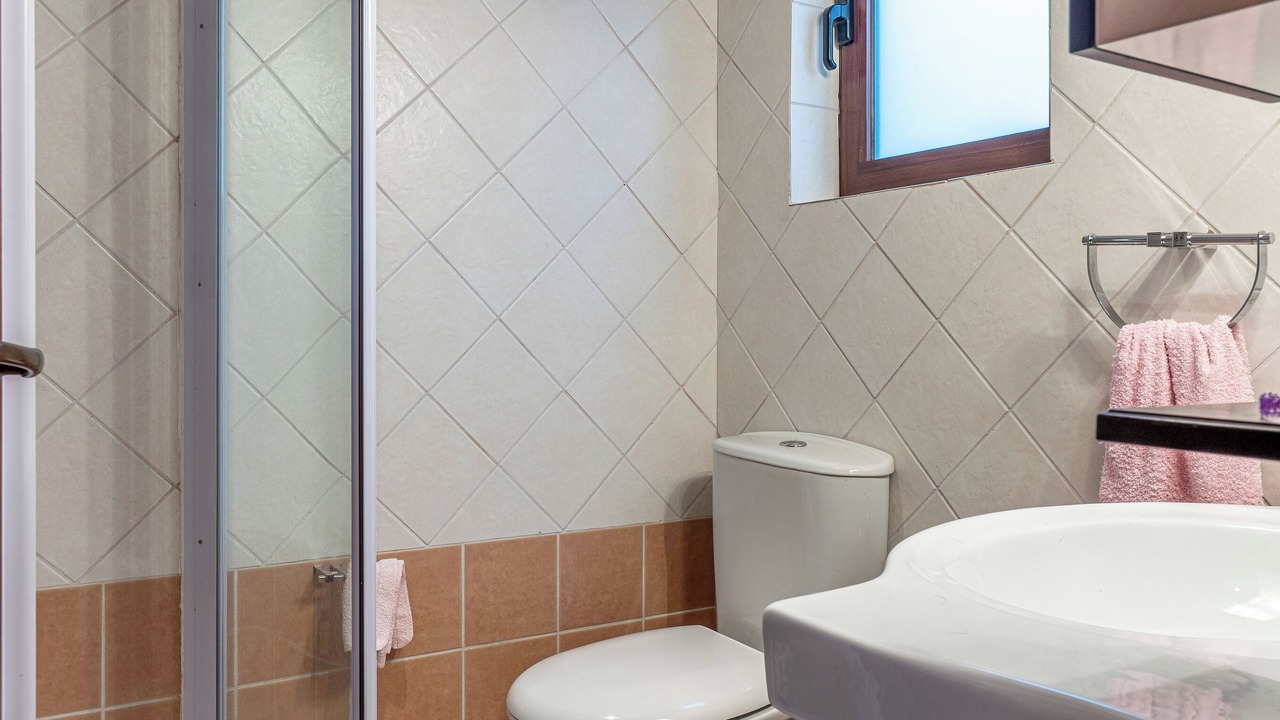 Photo of Bathroom in Kalambaka