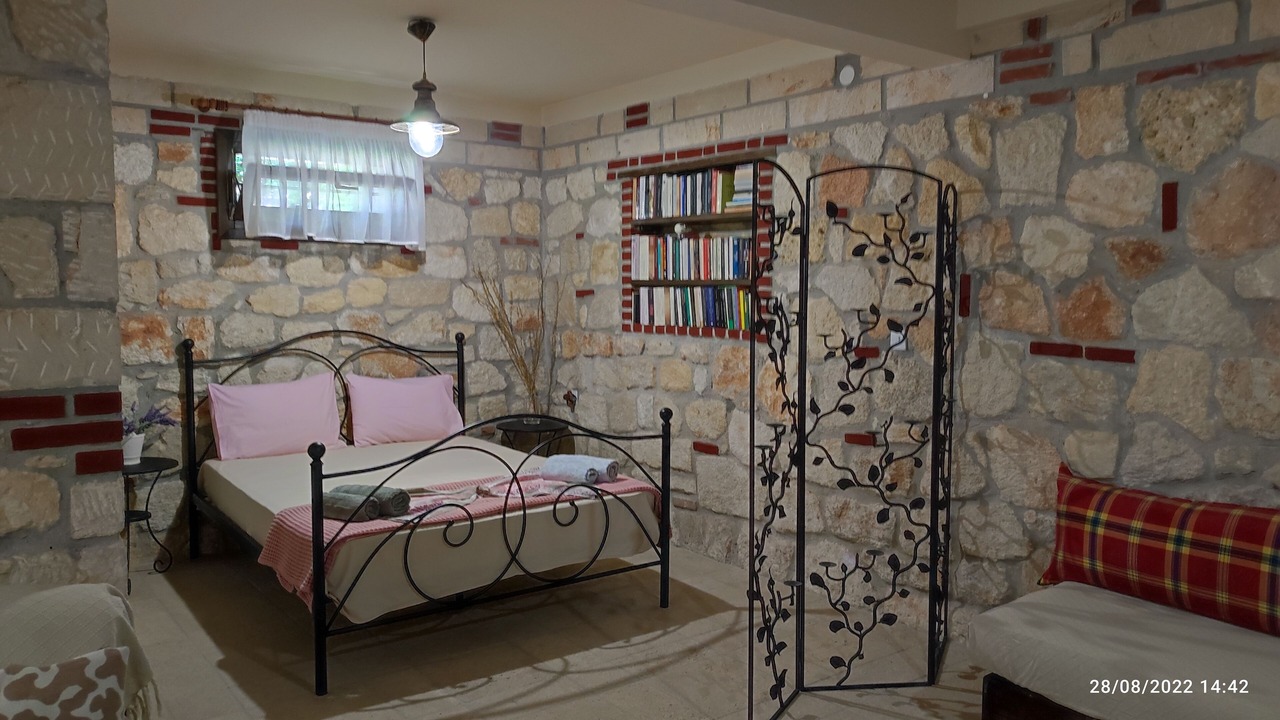 Photo of Bedroom in Psakoudia