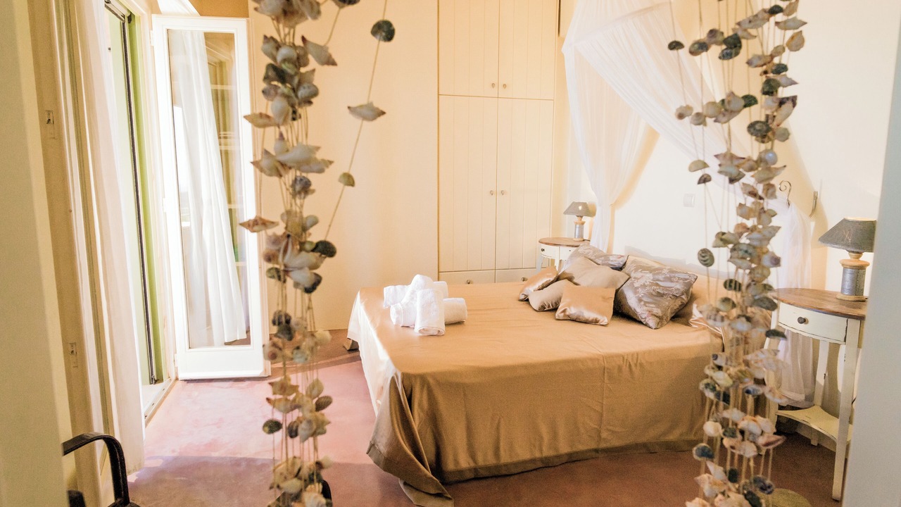 Photo of Bedroom in Kea