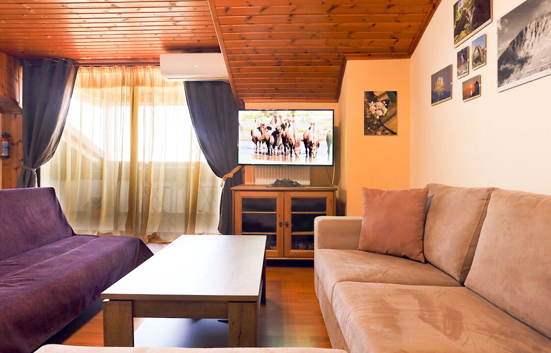 Photo of Livingroom in Dio-Olympos