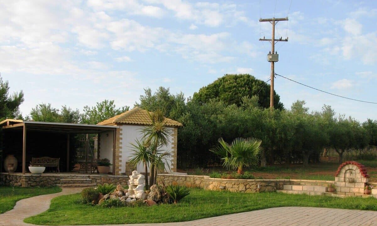 Photo of Outdoor in Marathopoli