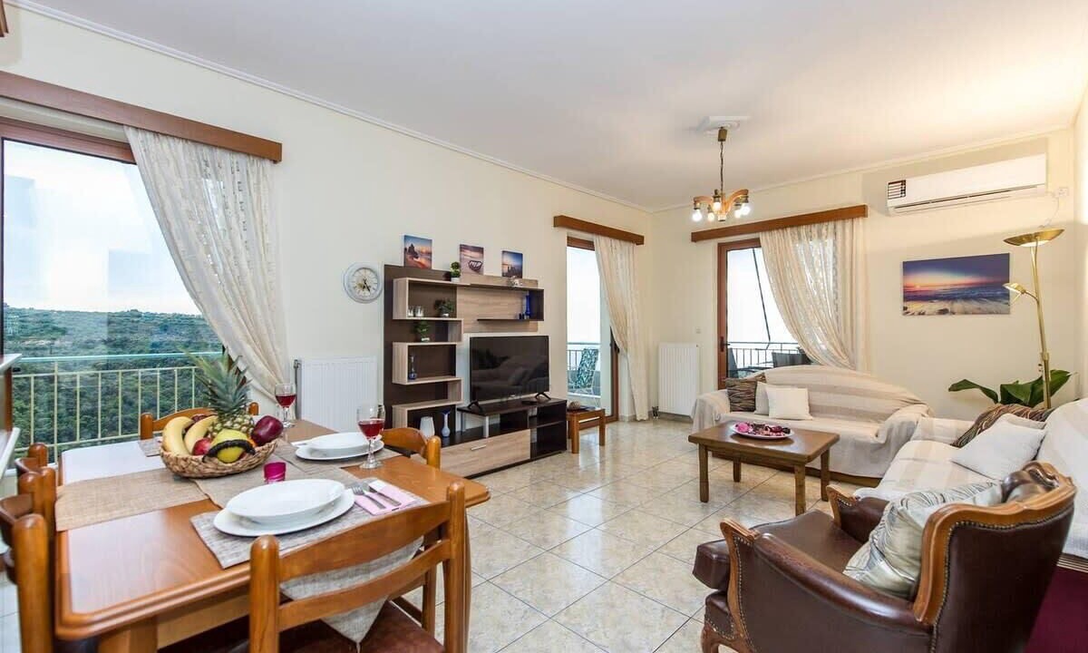 Photo of Bedroom in Megali Mantineia