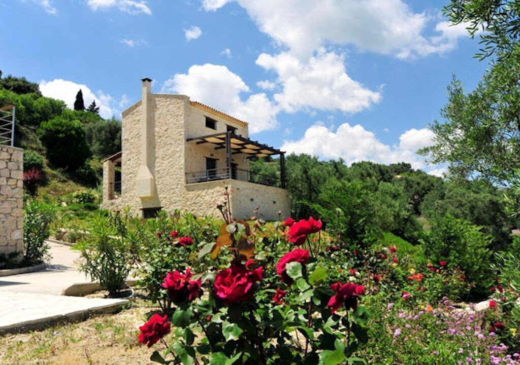 Photo of Buildings in Marathias