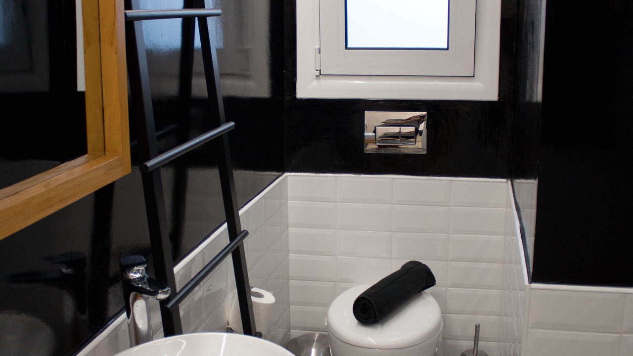 Photo of Bathroom in Athens City Centre