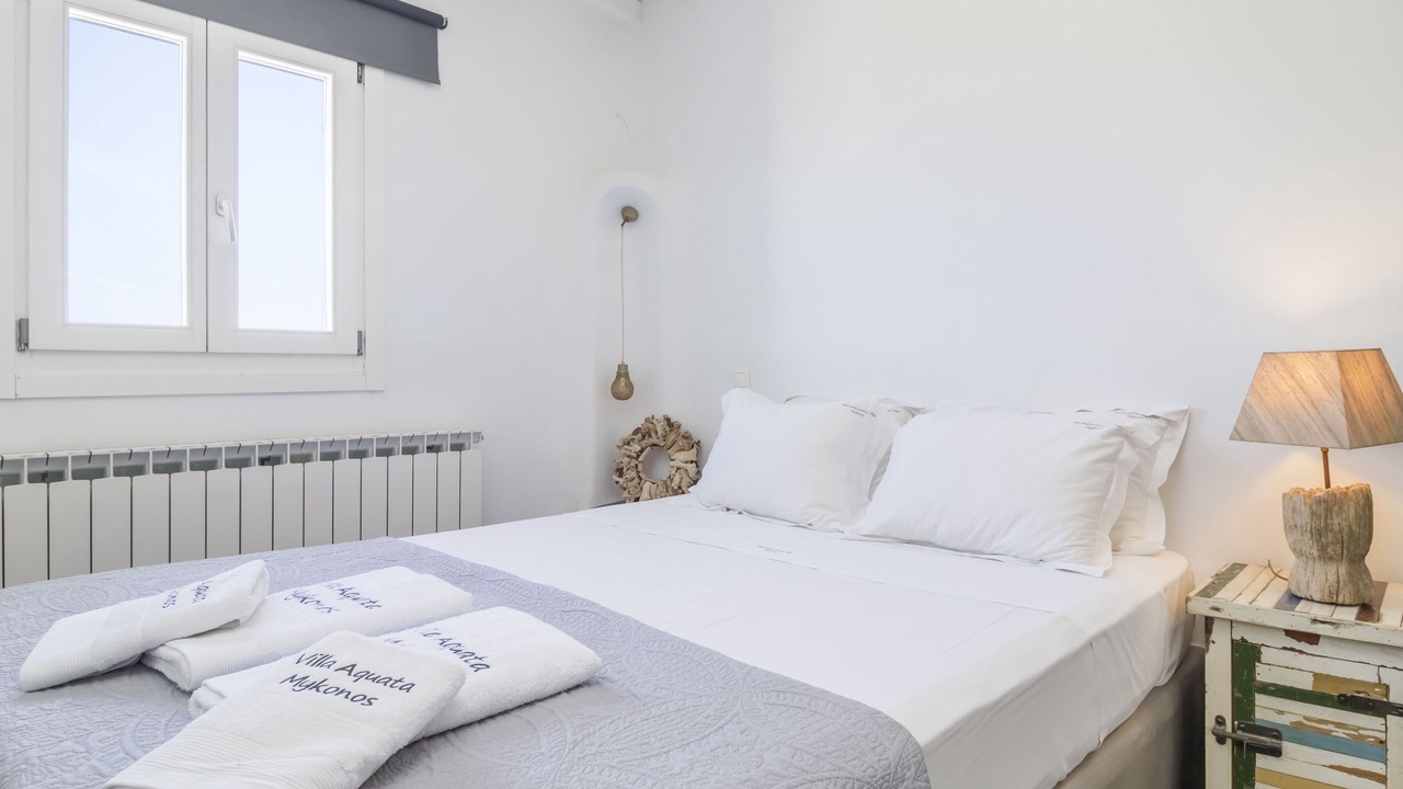 Photo of Bedroom in Faros Armenistis