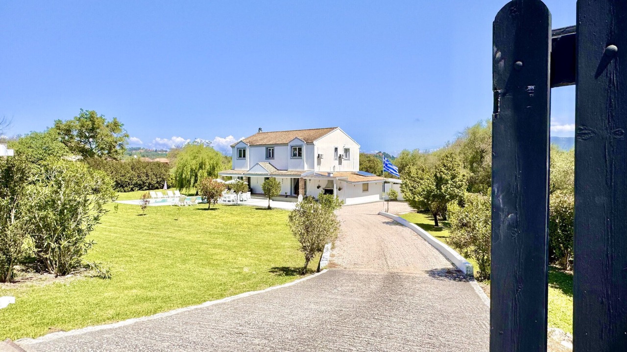 Photo of Outdoor in Velonades