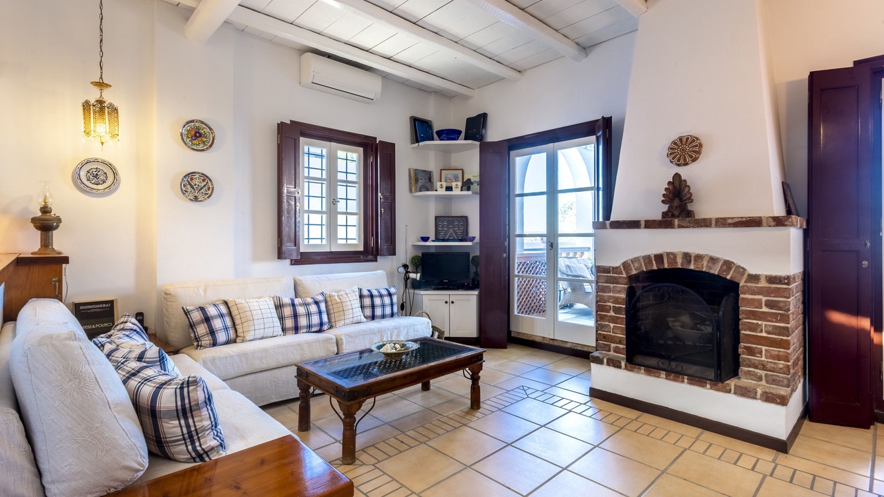 Photo of Livingroom in Spetses
