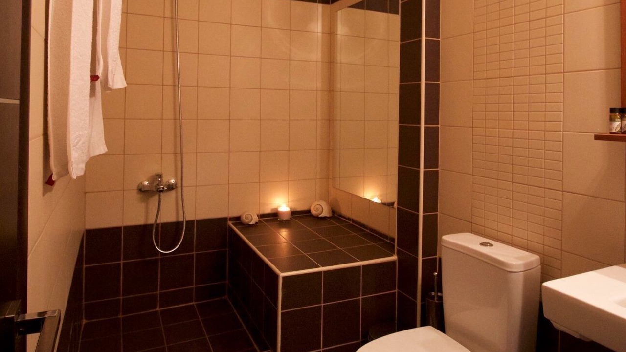 Photo of Bathroom in Dio-Olympos