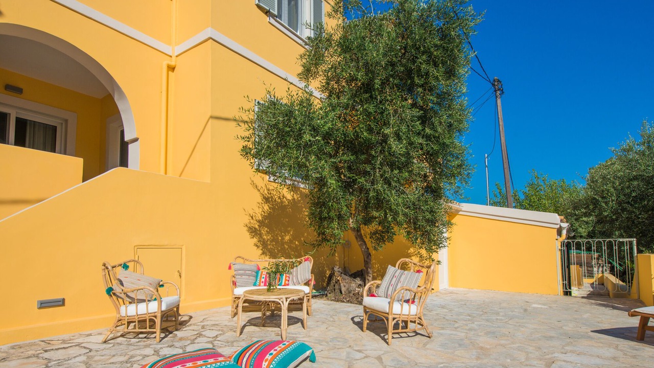 Photo of Patio Balcony in Gimari