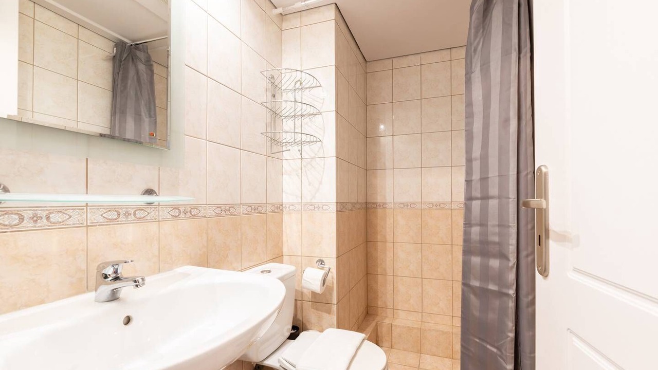 Photo of Bathroom in Kinosargous