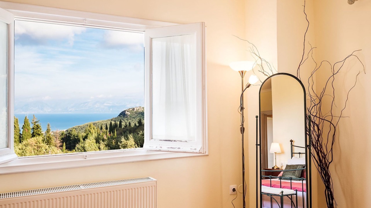 Photo of Bedroom in Petaleia