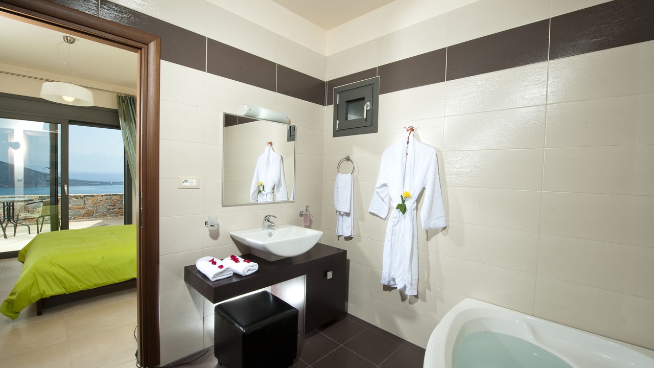 Photo of Bathroom in Mavrikiano