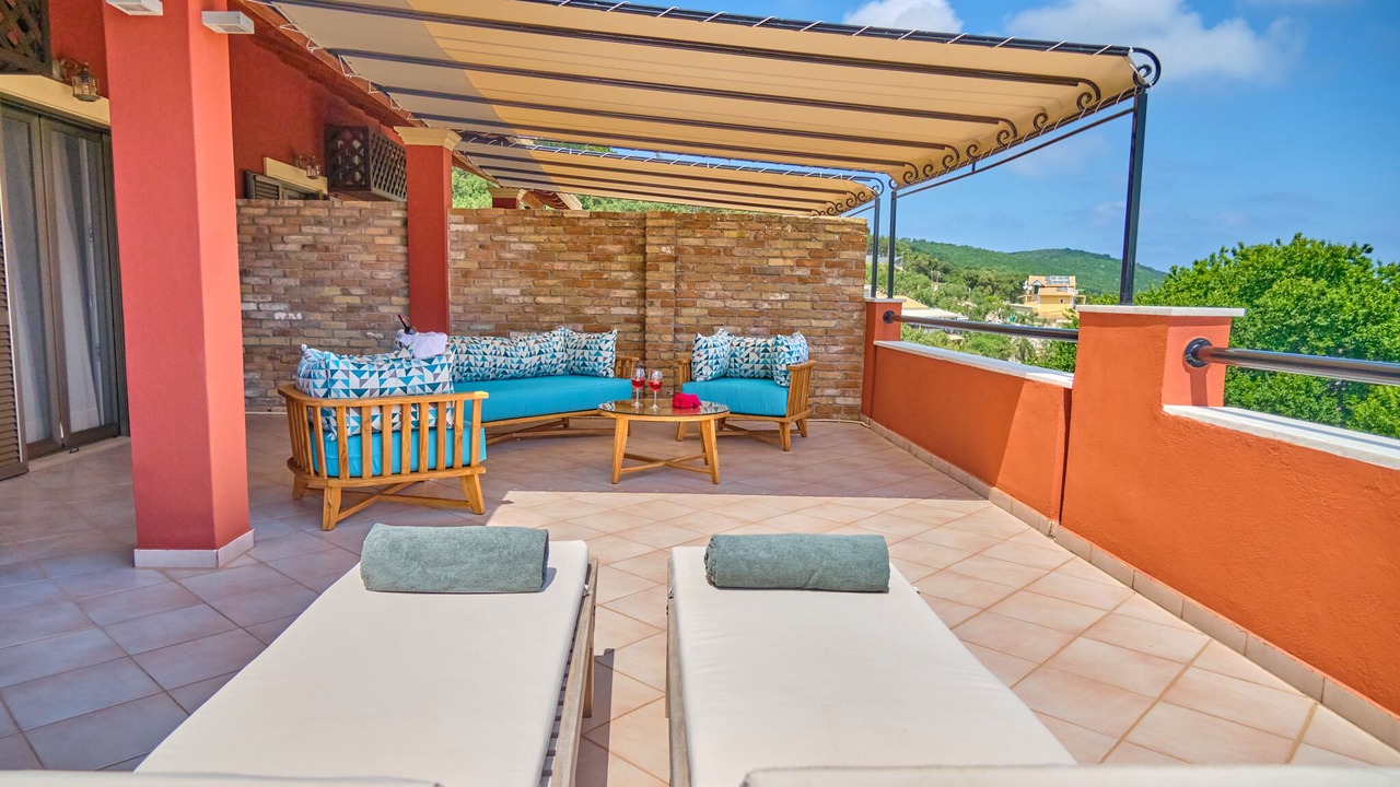 Photo of Outdoor in Apraos