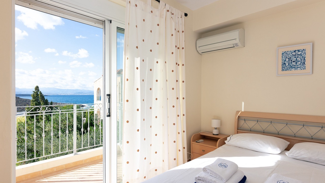 Photo of Bedroom in Tersanas