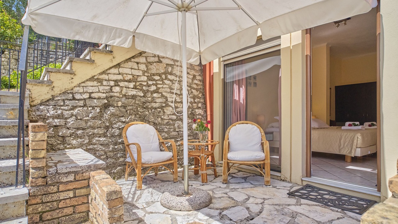 Photo of Outdoor in Apraos