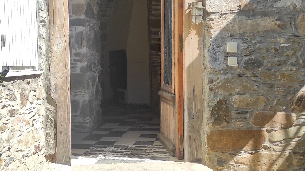 Photo of Outdoor in Perivolia