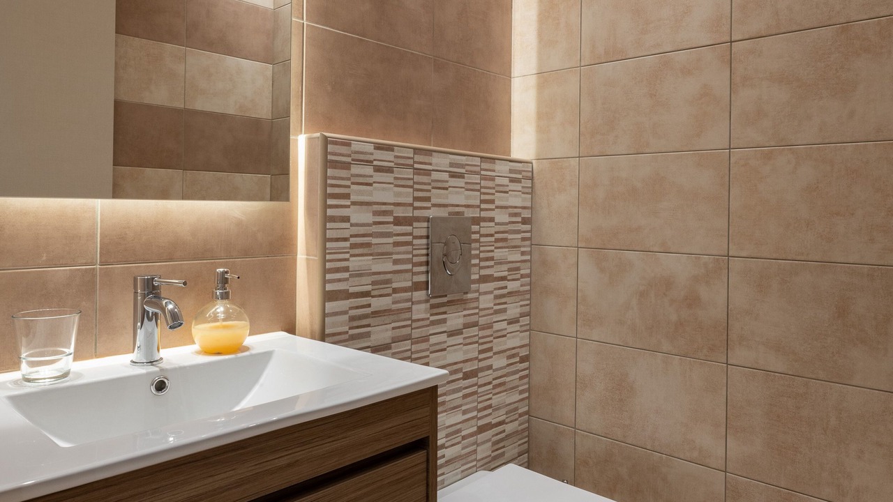 Photo of Bathroom in Petaloudes