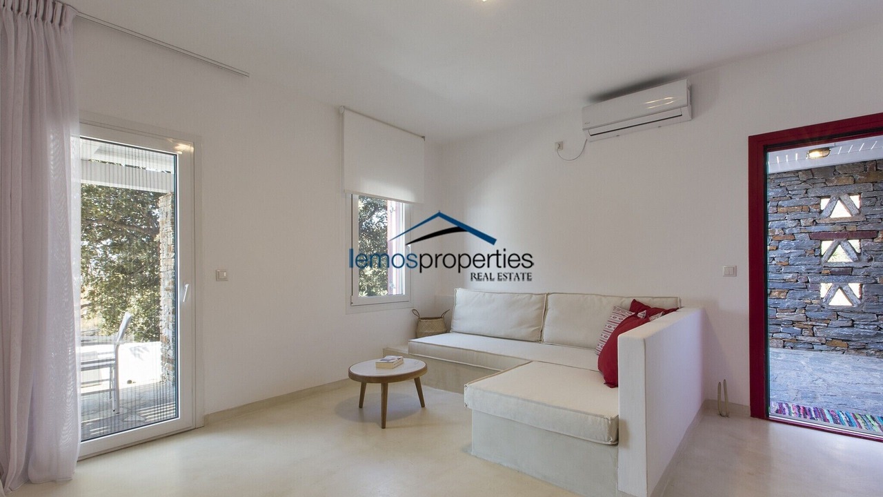 Photo of Bedroom in Koundouros