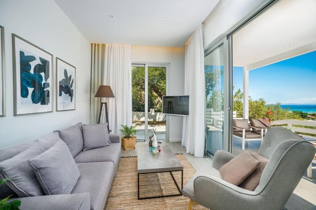 Photo of Livingroom in Tsilivi