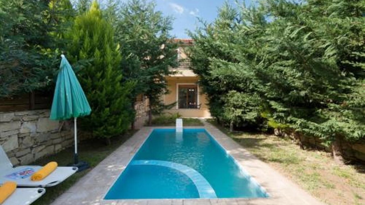 Photo of Outdoor in Geropotamos