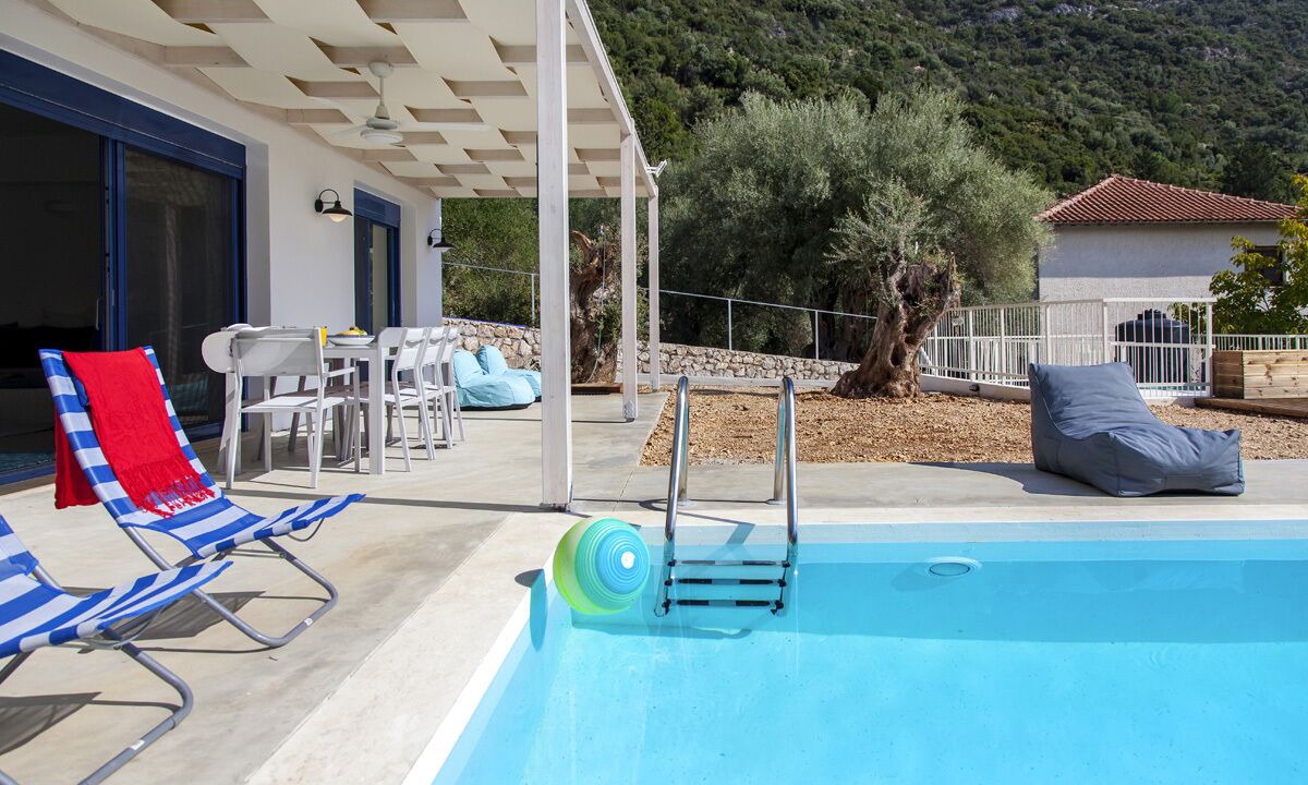 Photo of Outdoor in Mikros Gialos