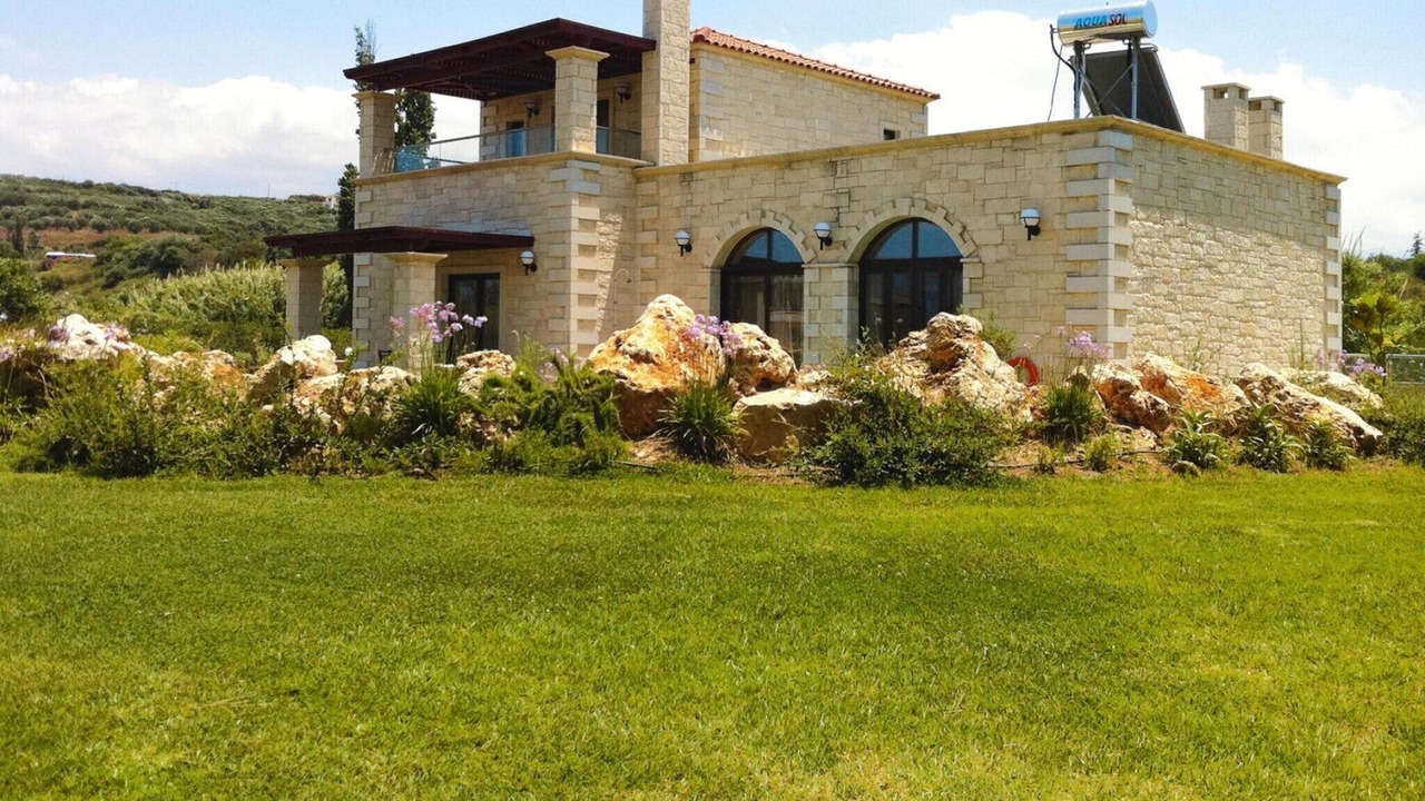 Photo of Outdoor in Platanias Town