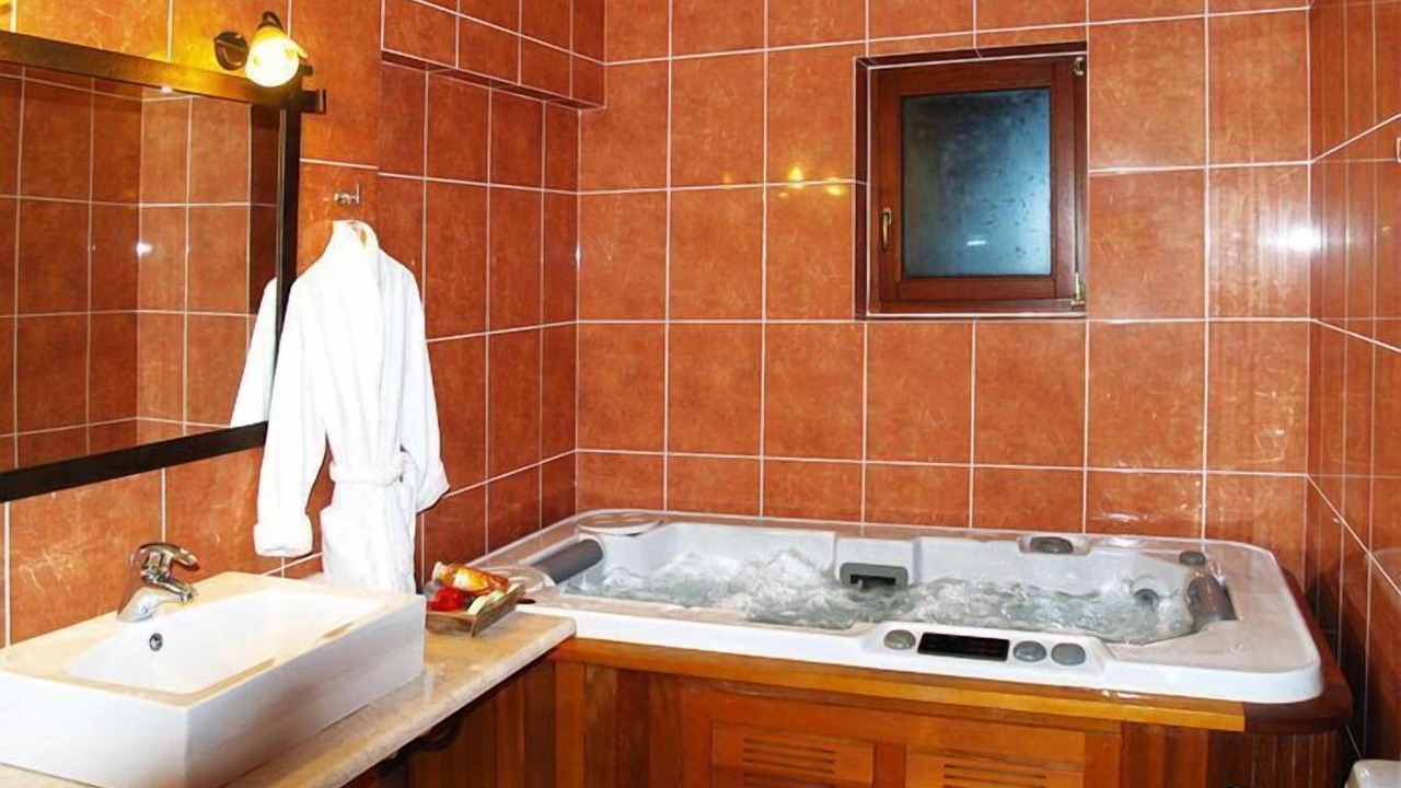 Photo of Bathroom in Choudetsi