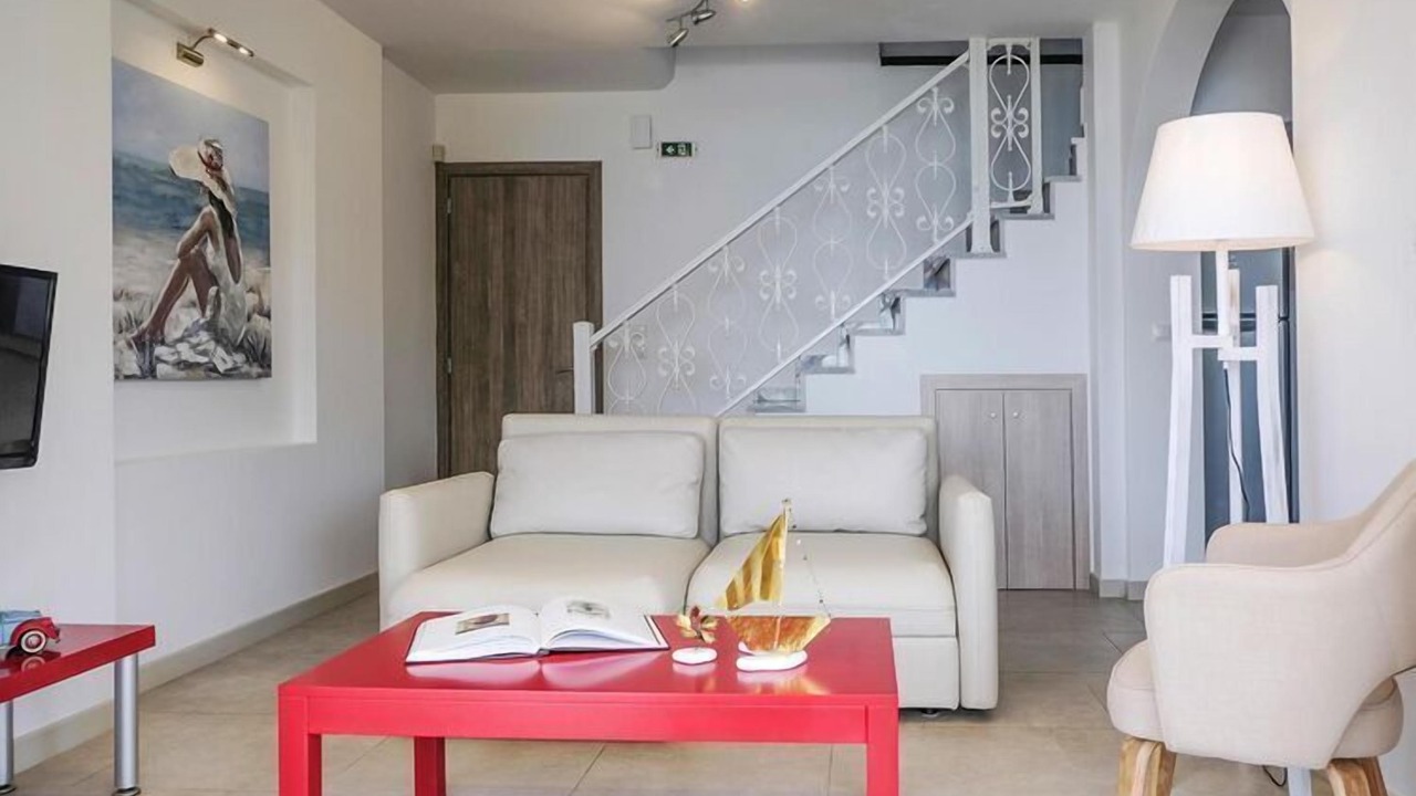 Photo of Livingroom in Elia Nikitis