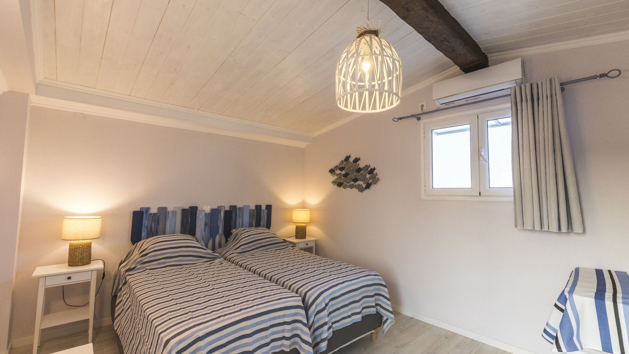 Photo of Bedroom in Molos