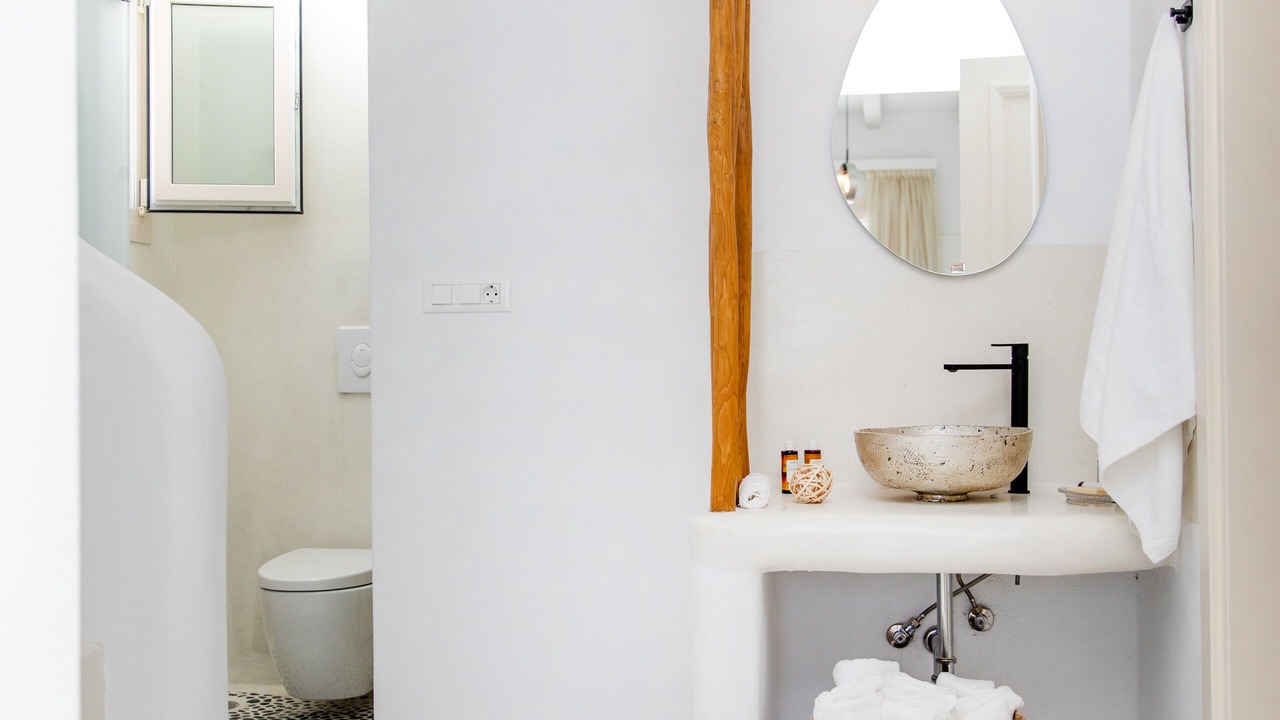 Photo of Bathroom in Naxos Town