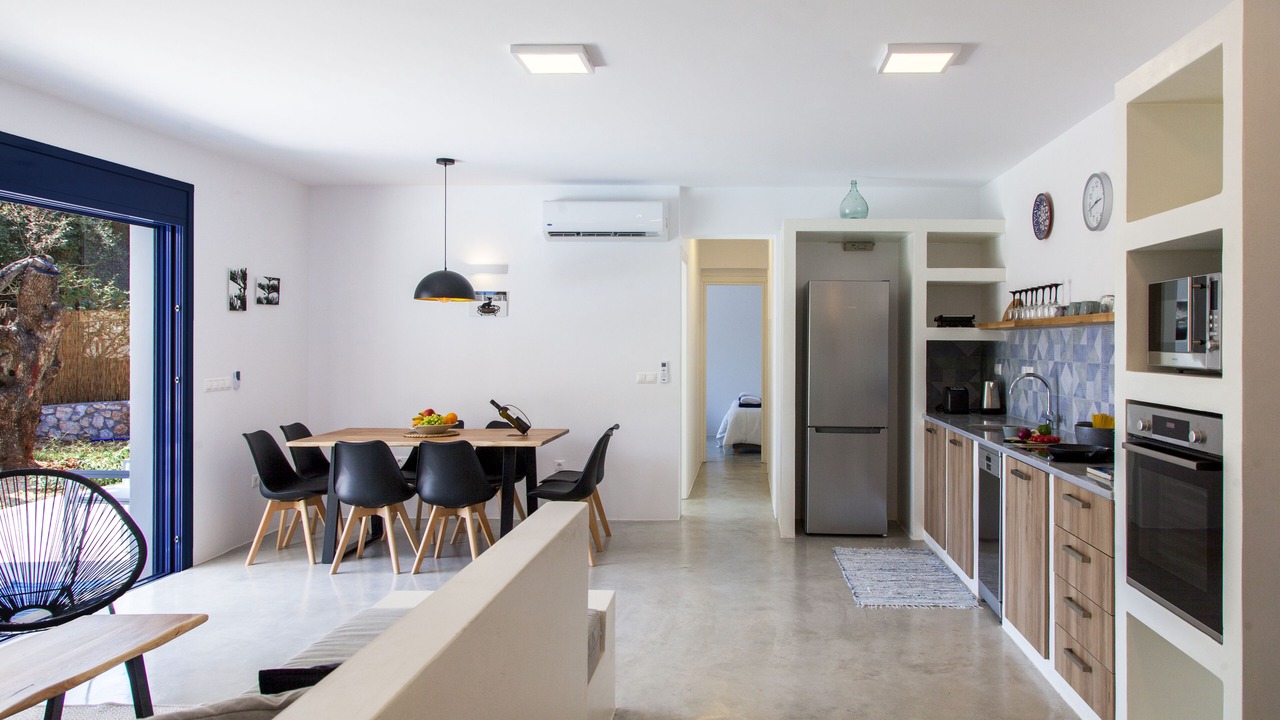 Photo of Kitchen in Mikros Gialos