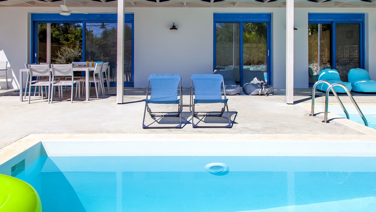 Photo of Outdoor in Mikros Gialos
