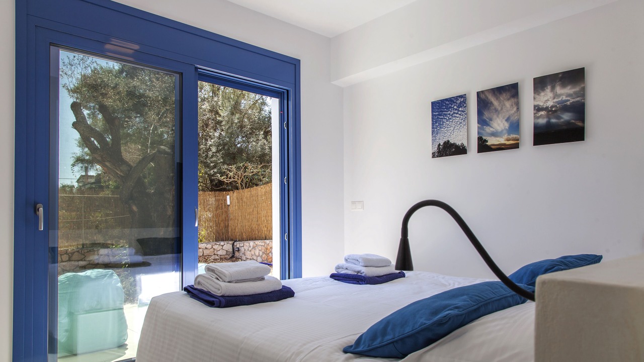 Photo of Bedroom in Mikros Gialos