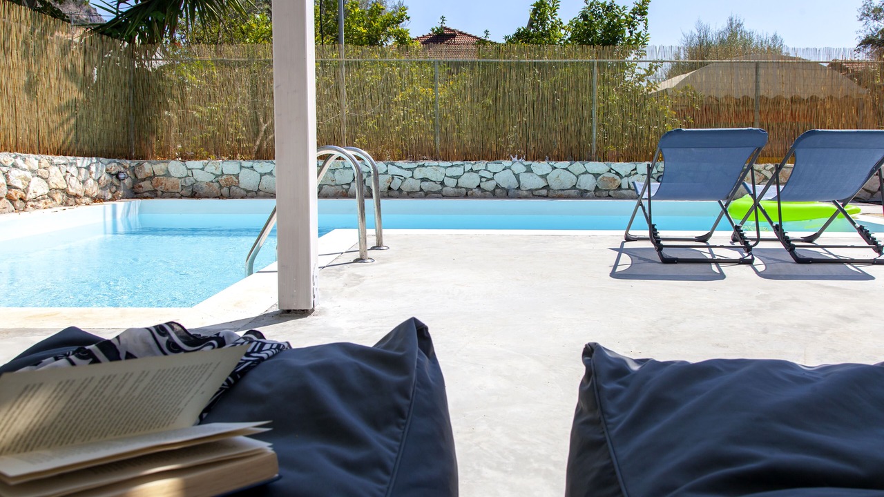 Photo of Outdoor in Mikros Gialos