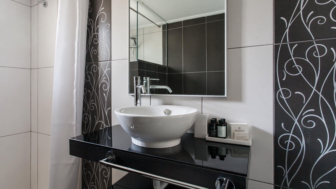 Photo of Bathroom in Khalandrion
