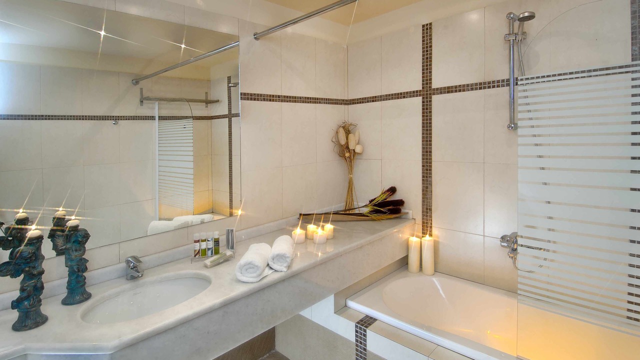 Photo of Bathroom in Istron